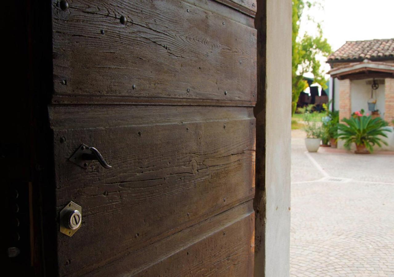 Boretto B&B Antica Cascina المظهر الخارجي الصورة